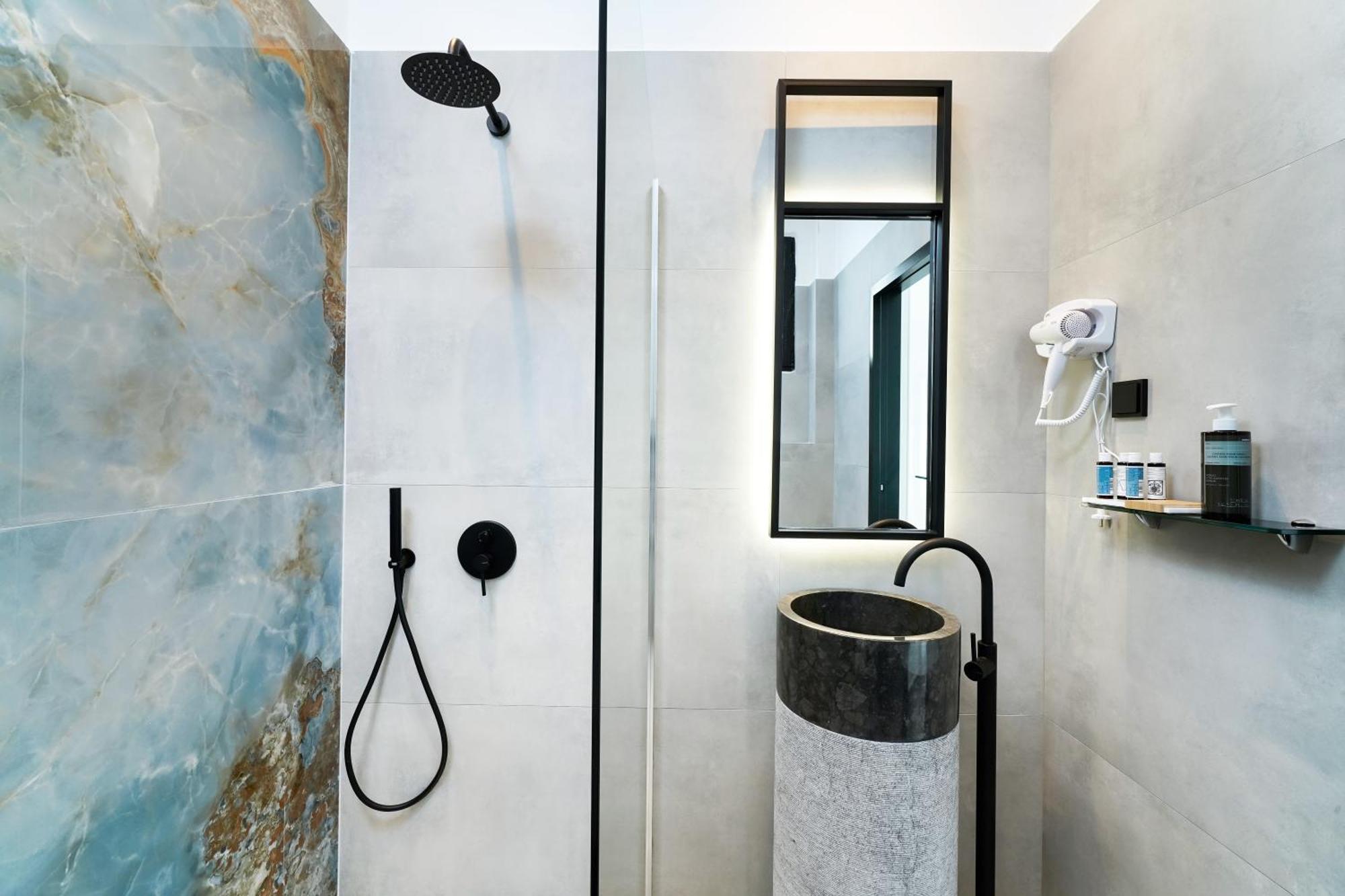 Mythodea Prive Luxury Suites 克里斯阿穆迪亚 外观 照片