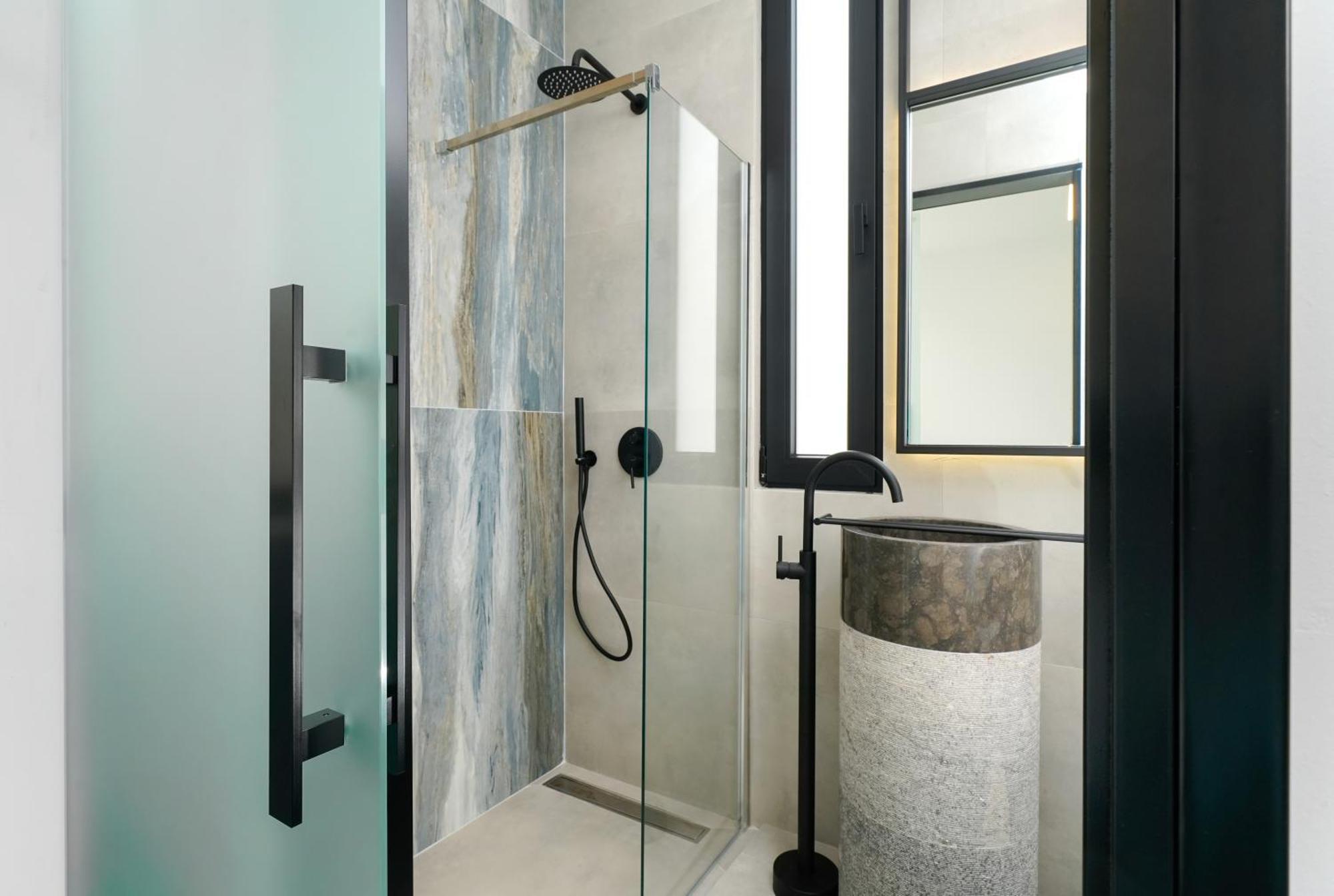 Mythodea Prive Luxury Suites 克里斯阿穆迪亚 外观 照片